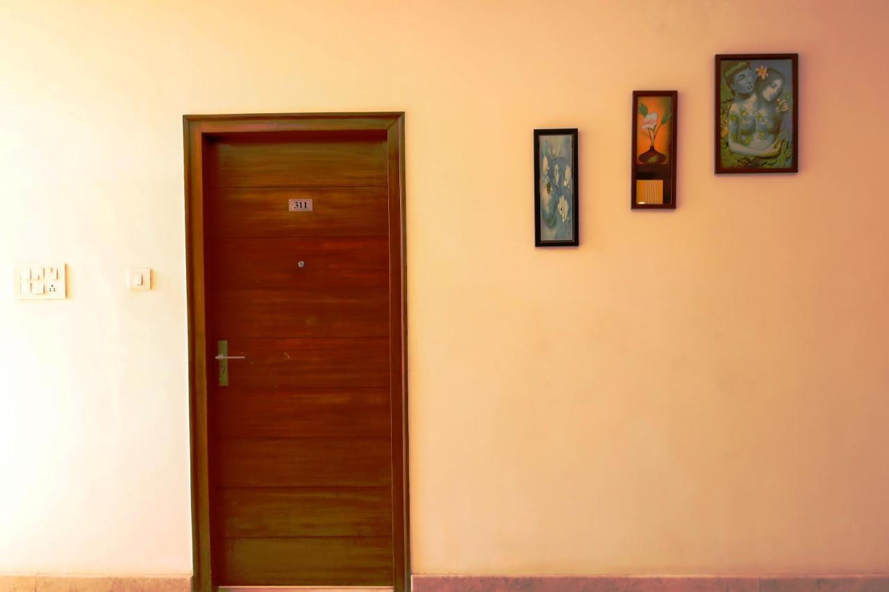 Icon Suites By Bhagini Bangalore Exterior photo